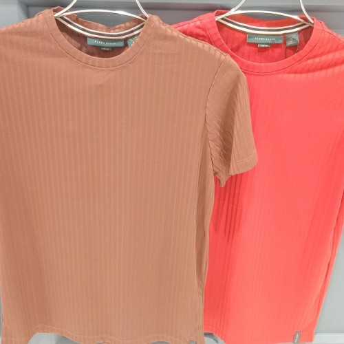 Mens T shirt