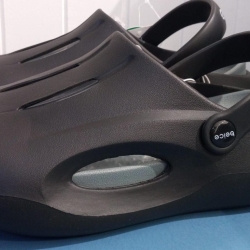 Mens Foamies